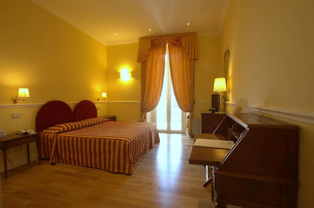 Hotel Firenze E Continentale La Spezia 4*,  Italië