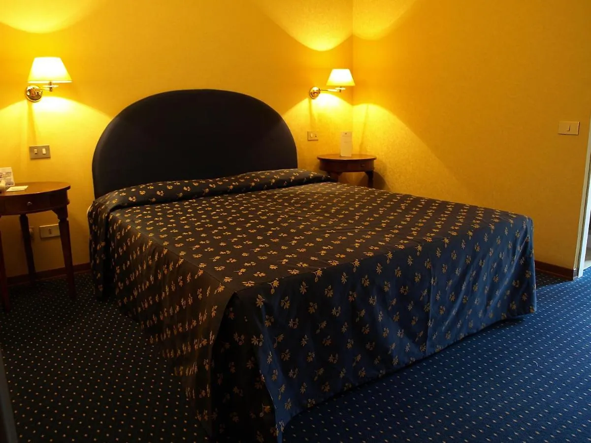 Hotel Firenze E Continentale La Spezia 4*,  Italië