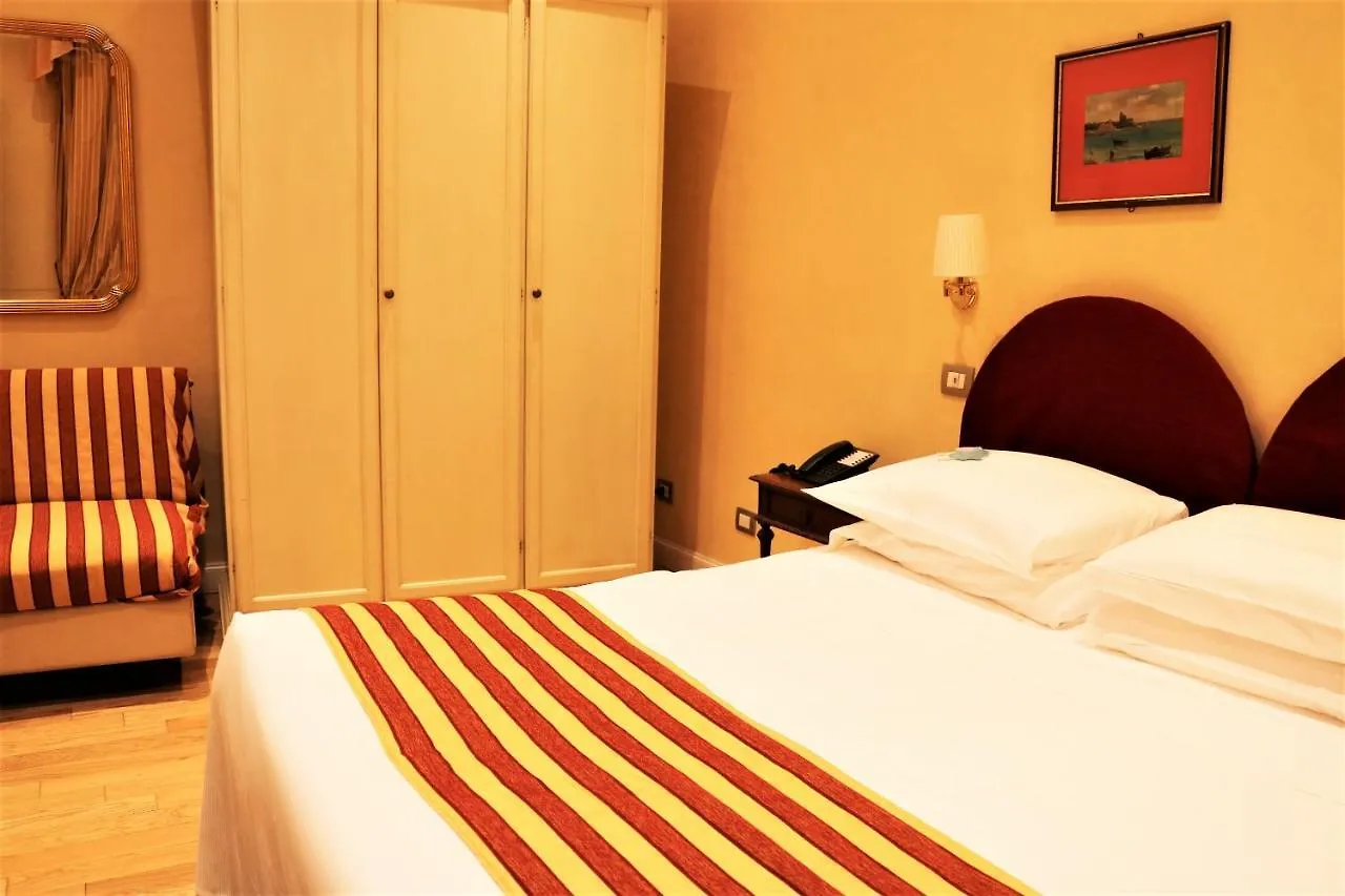 Hotel Firenze E Continentale La Spezia 4*,  Italië